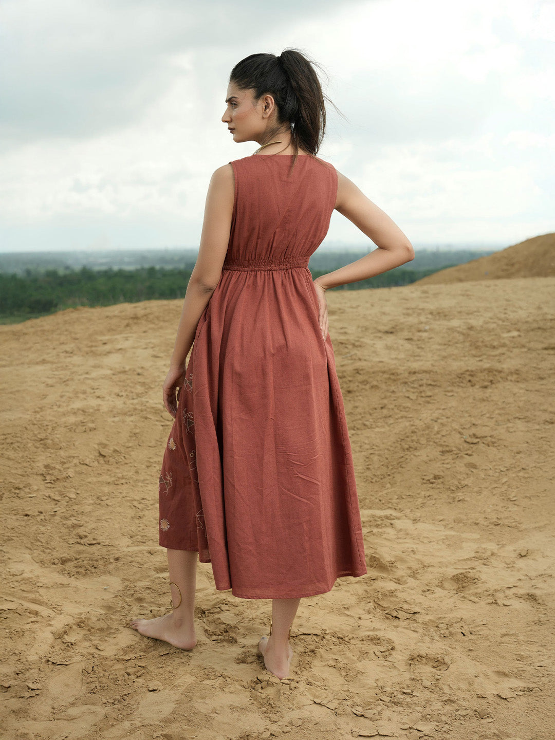 Robber Embroidery Dress